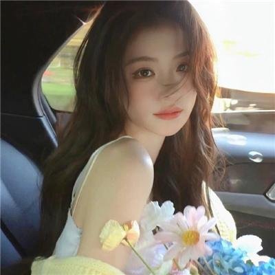 假太监，女帝让我攻略后宫